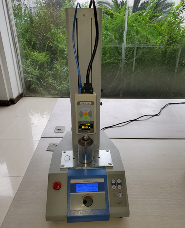 MX2電動機(jī)臺與MTA推拉力計實(shí)拍圖
